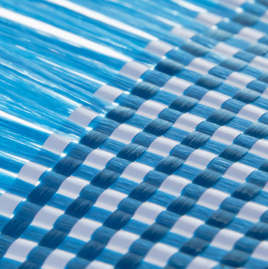 iPhone 16 Pro Ultra-Slim Premium Case (Ozeanblau)